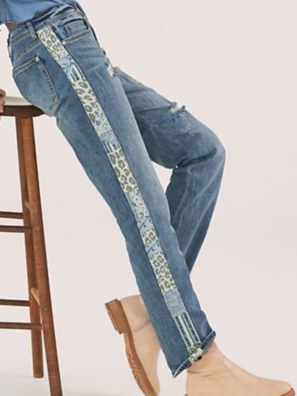 Anthropologie Pilcro Slim Boyfriend Crop